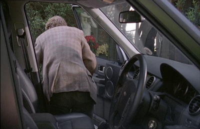 arwtcaps618028.jpg