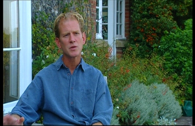 Maurice2004dvdintscaps-00003.jpg