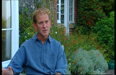 Maurice2004dvdintscaps-00015.jpg
