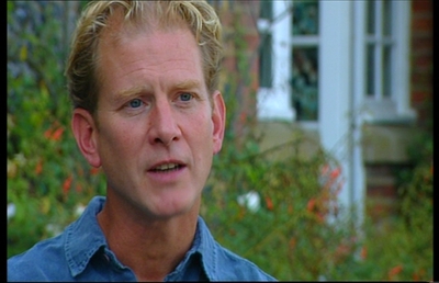 Maurice2004dvdintscaps-00038.jpg