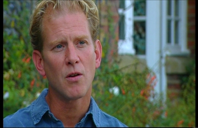 Maurice2004dvdintscaps-00088.jpg