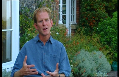 Maurice2004dvdintscaps-00138.jpg
