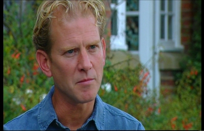 Maurice2004dvdintscaps-00202.jpg