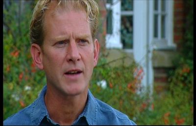 Maurice2004dvdintscaps-00220.jpg