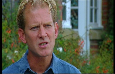 Maurice2004dvdintscaps-00225.jpg