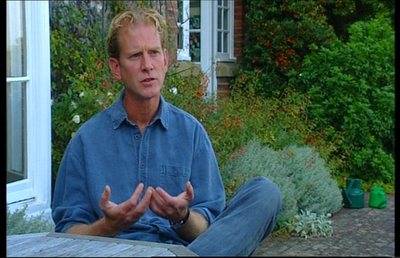 Maurice2004dvdintscaps-00274.jpg