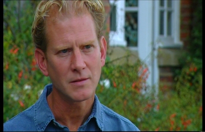 Maurice2004dvdintscaps-00360.jpg