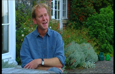Maurice2004dvdintscaps-00439.jpg