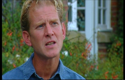 Maurice2004dvdintscaps-00491.jpg
