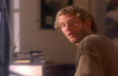 S1ep1Tapecaps-00306.jpg