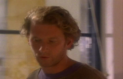 S1ep1Tapecaps-00311.jpg