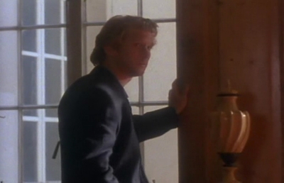S1ep1Tapecaps-00471.jpg