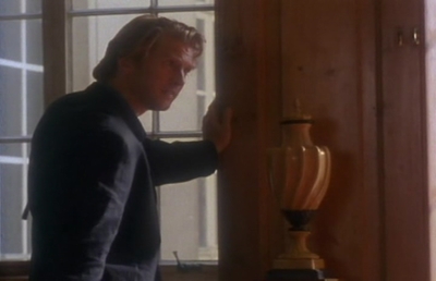 S1ep1Tapecaps-00478.jpg