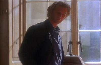 S1ep1Tapecaps-00485.jpg