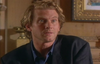 S1ep1Tapecaps-00497.jpg