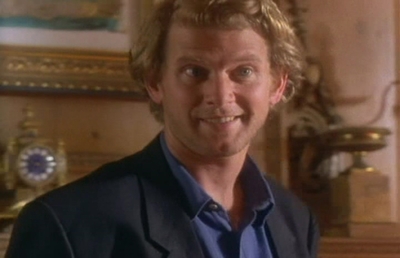 S1ep1Tapecaps-00502.jpg