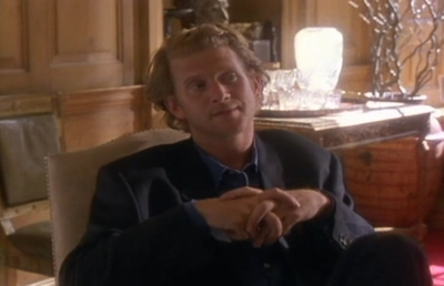 S1ep1Tapecaps-00532.jpg