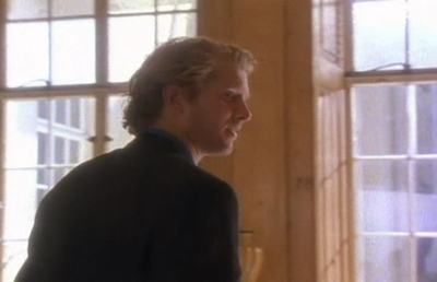 S1ep1Tapecaps-00535.jpg