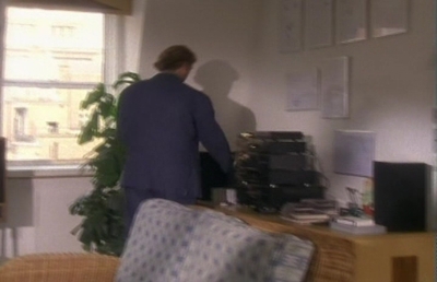S1ep1TDealcaps-00171.jpg