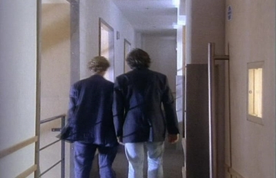 S1ep1TDealcaps-00209.jpg