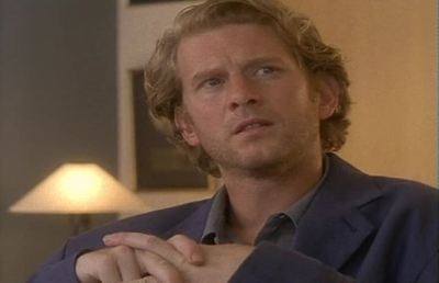 S1ep1TDealcaps-00246.jpg