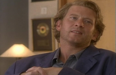 S1ep1TDealcaps-00258.jpg