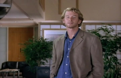 S1ep4TTripscaps-00065.jpg