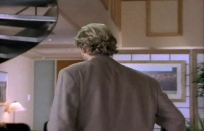 S1ep4TTripscaps-00112.jpg