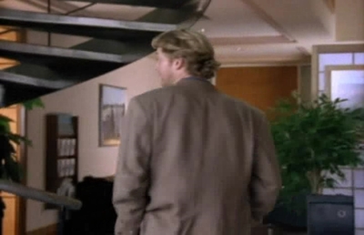 S1ep4TTripscaps-00113.jpg
