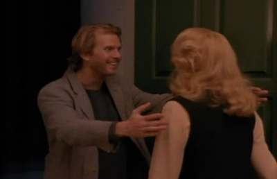S1ep4TTripscaps-00371.jpg