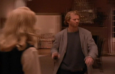 S1ep4TTripscaps-00397.jpg
