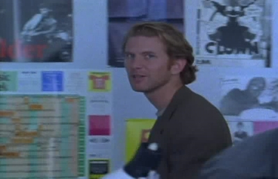 S1ep7TEndscaps-00172.jpg