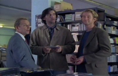 S1ep7TEndscaps-00181.jpg