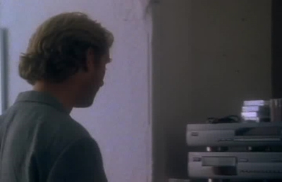 S1ep7TEndscaps-00210.jpg